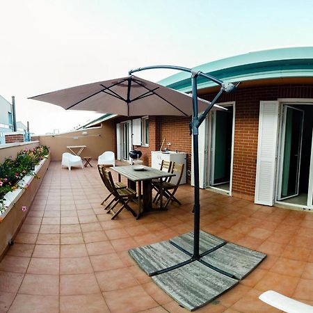 Tra Mare E Centro Citta! Apartment Ливорно Екстериор снимка
