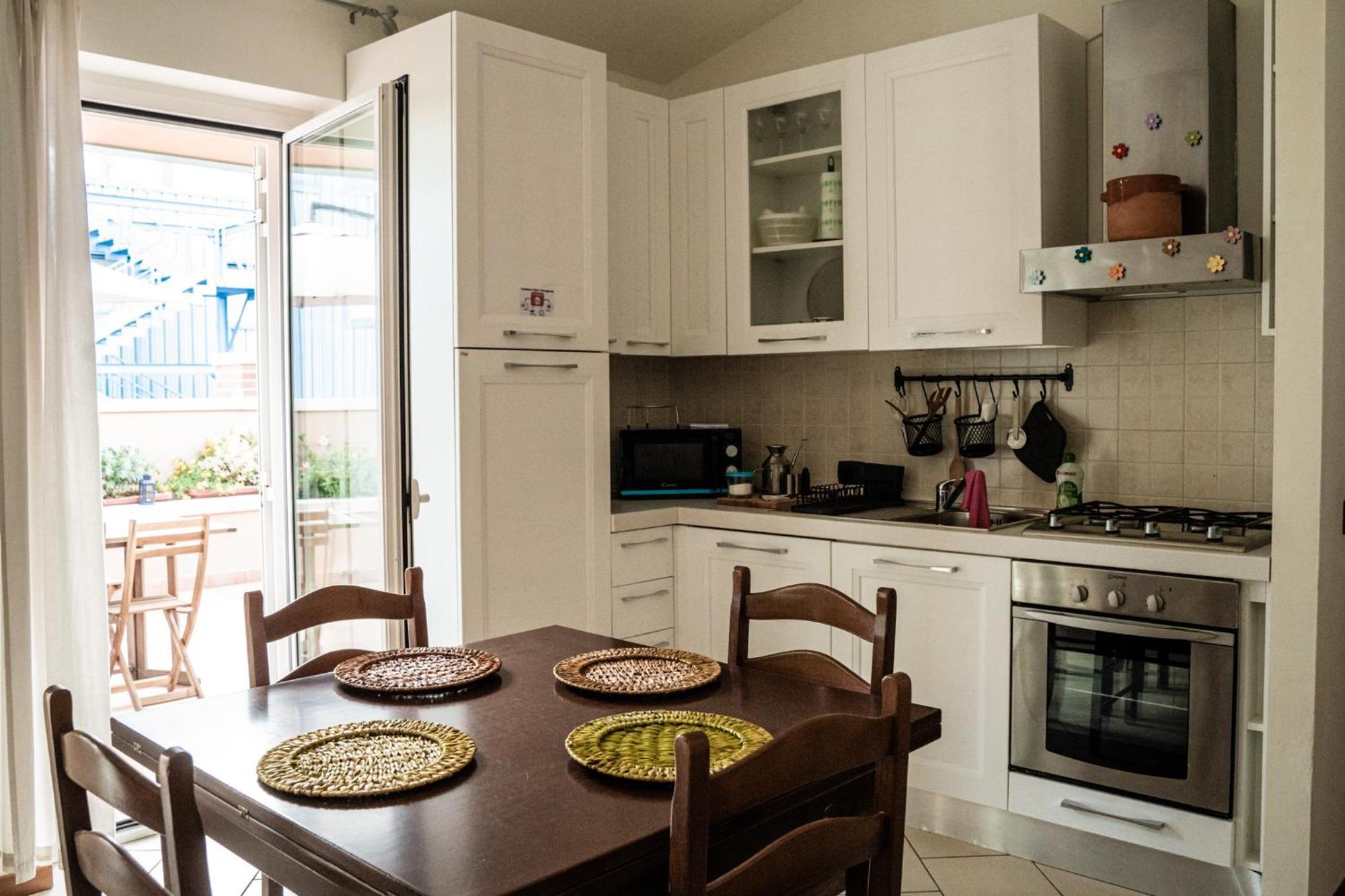 Tra Mare E Centro Citta! Apartment Ливорно Екстериор снимка